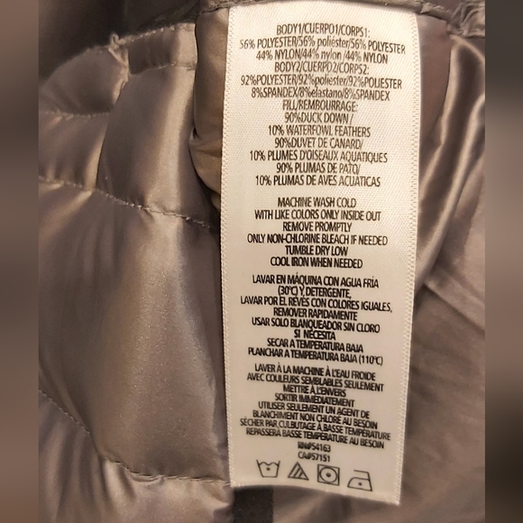 Calvin Klein Performance puffer vest - Marked 2X - Picture 6 of 8